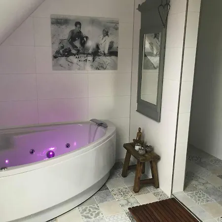 Schippers Butz strandnah mit Whirpool Karlshagen Kamer foto