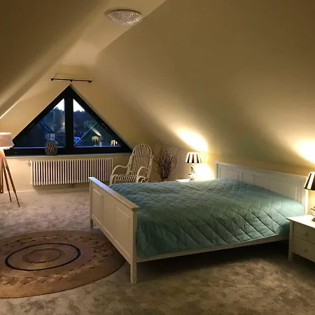Schippers Butz strandnah mit Whirpool Karlshagen Kamer foto